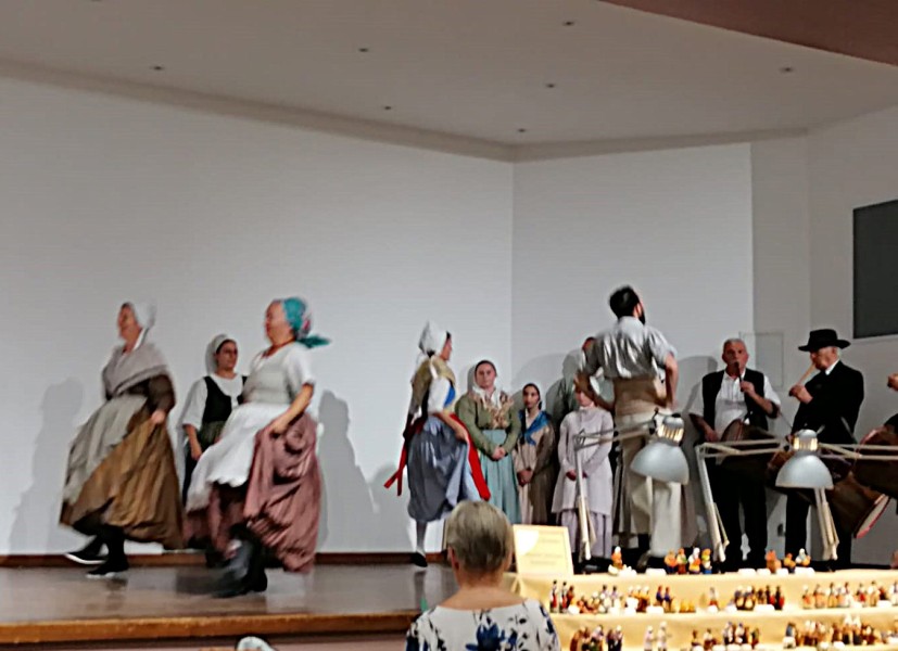 WhatsApp Image 2025-11-03 at 09.27.04 (2).jpg