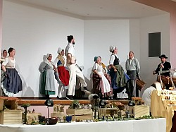 WhatsApp Image 2025-11-03 at 09.25.14 (1).jpg