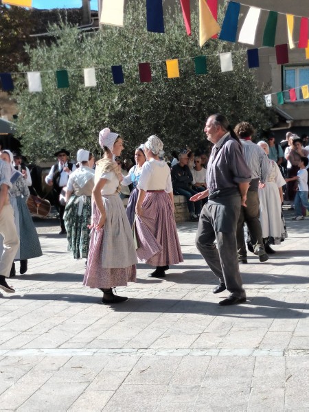 WhatsApp Image 2025-10-12 at 17.48.23 (7).jpg