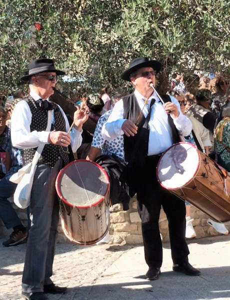 WhatsApp Image 2025-10-12 at 17.48.29 (5).jpg