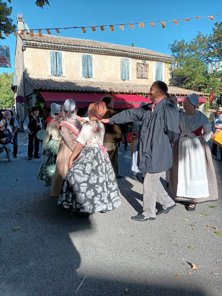 WhatsApp Image 2025-10-07 at 17.27.35 (1).jpg